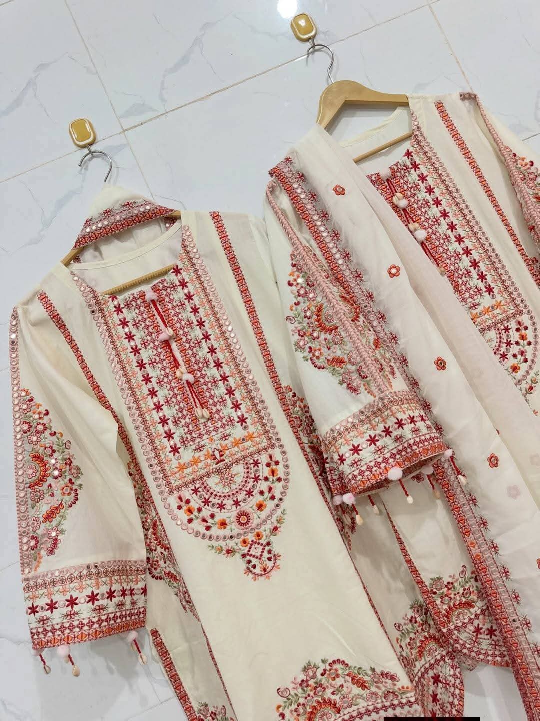 Gulbano | Heavy Embroidery Mirror Work