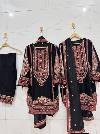 Gulbano | Heavy Embroidery Mirror Work