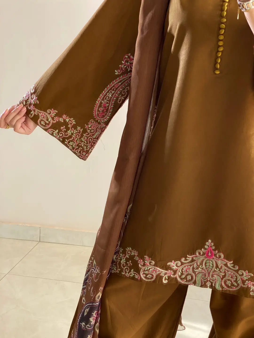 Amber Elegance