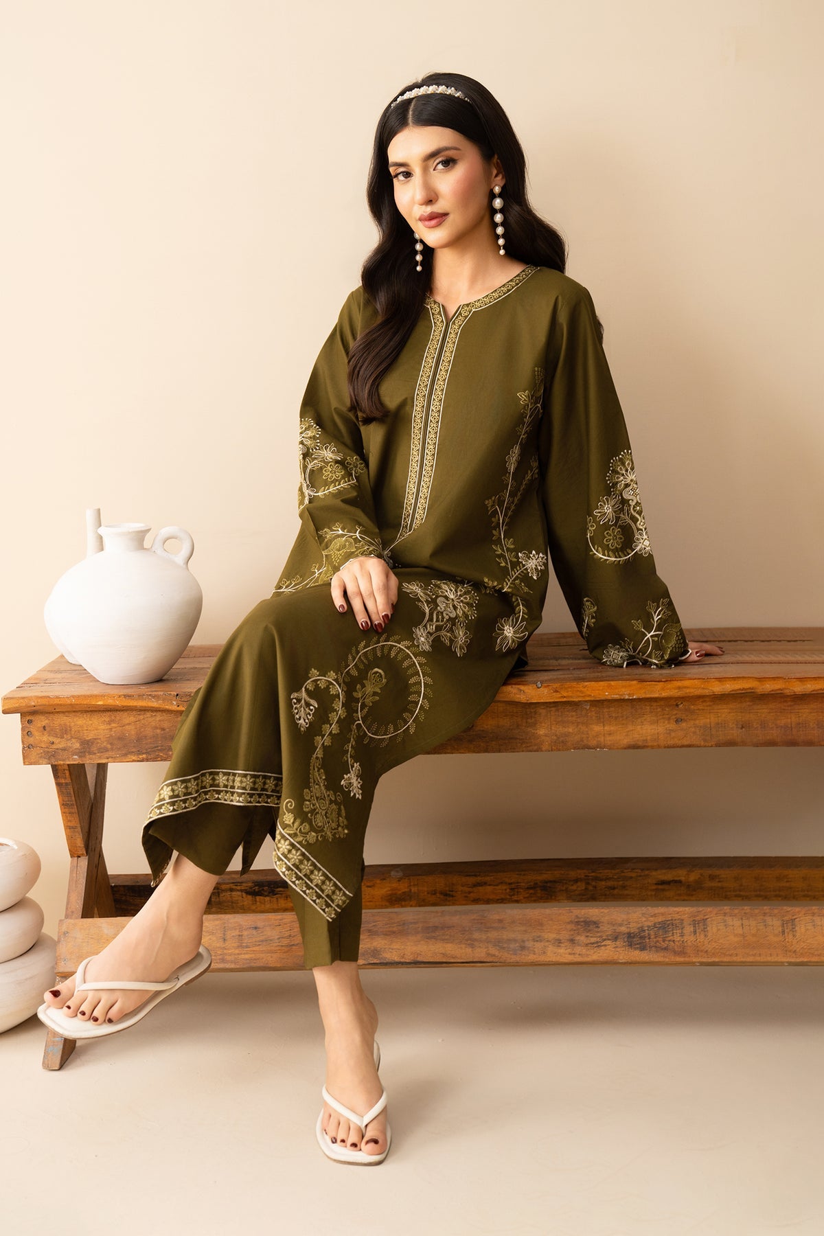 Olive Aura