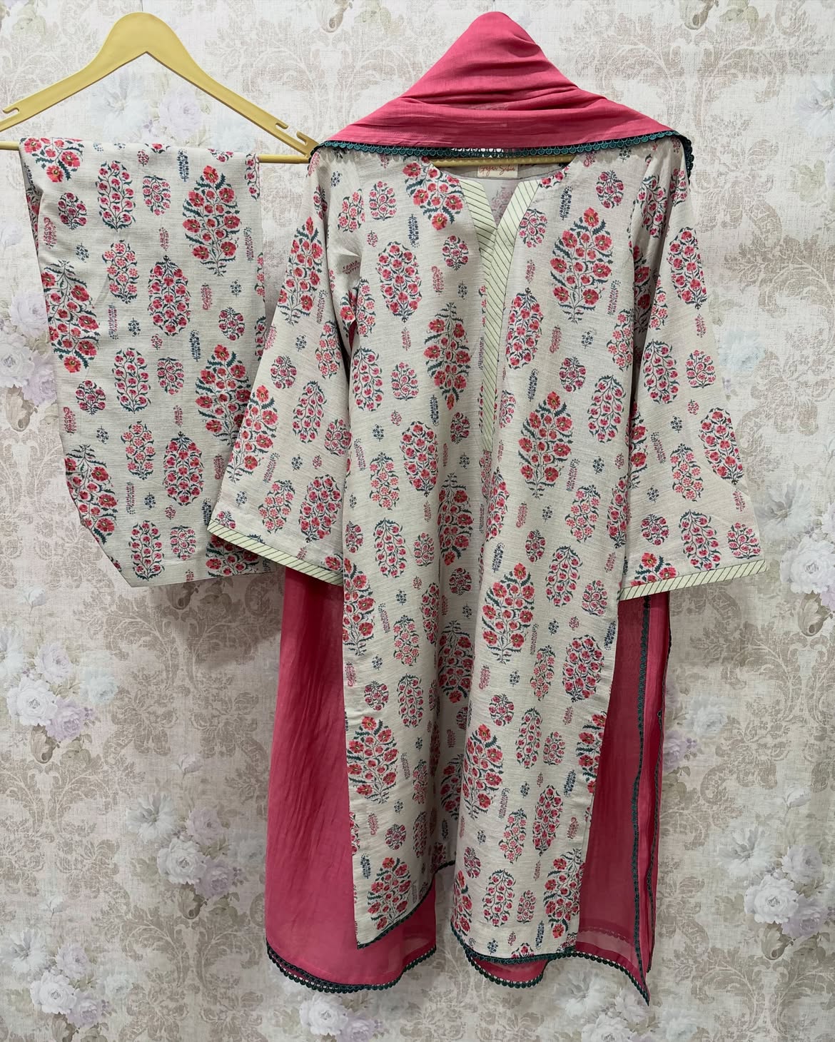 Floral Rosewood