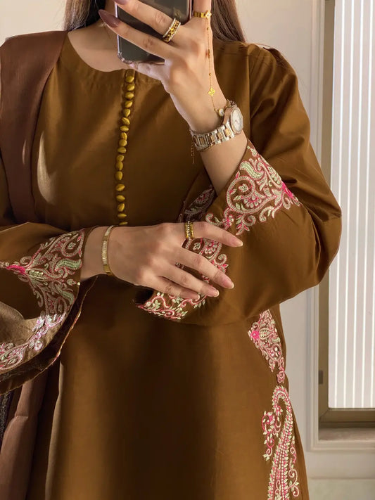 Amber Elegance