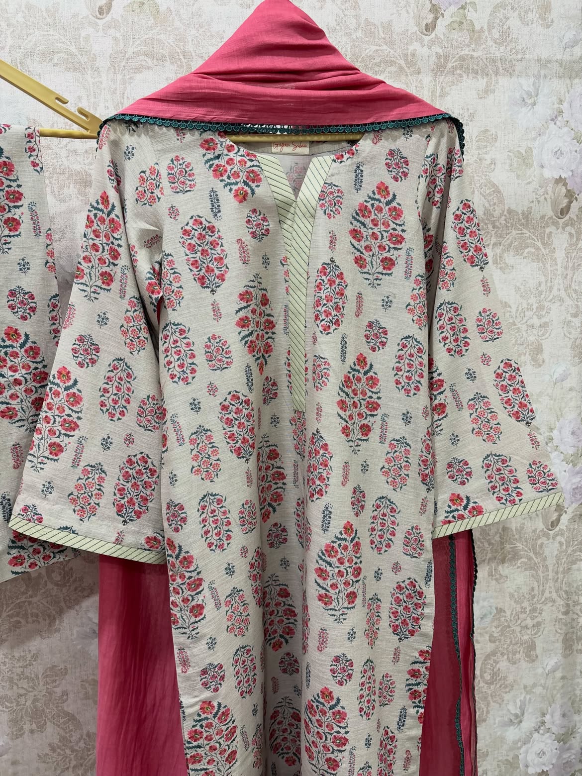Floral Rosewood